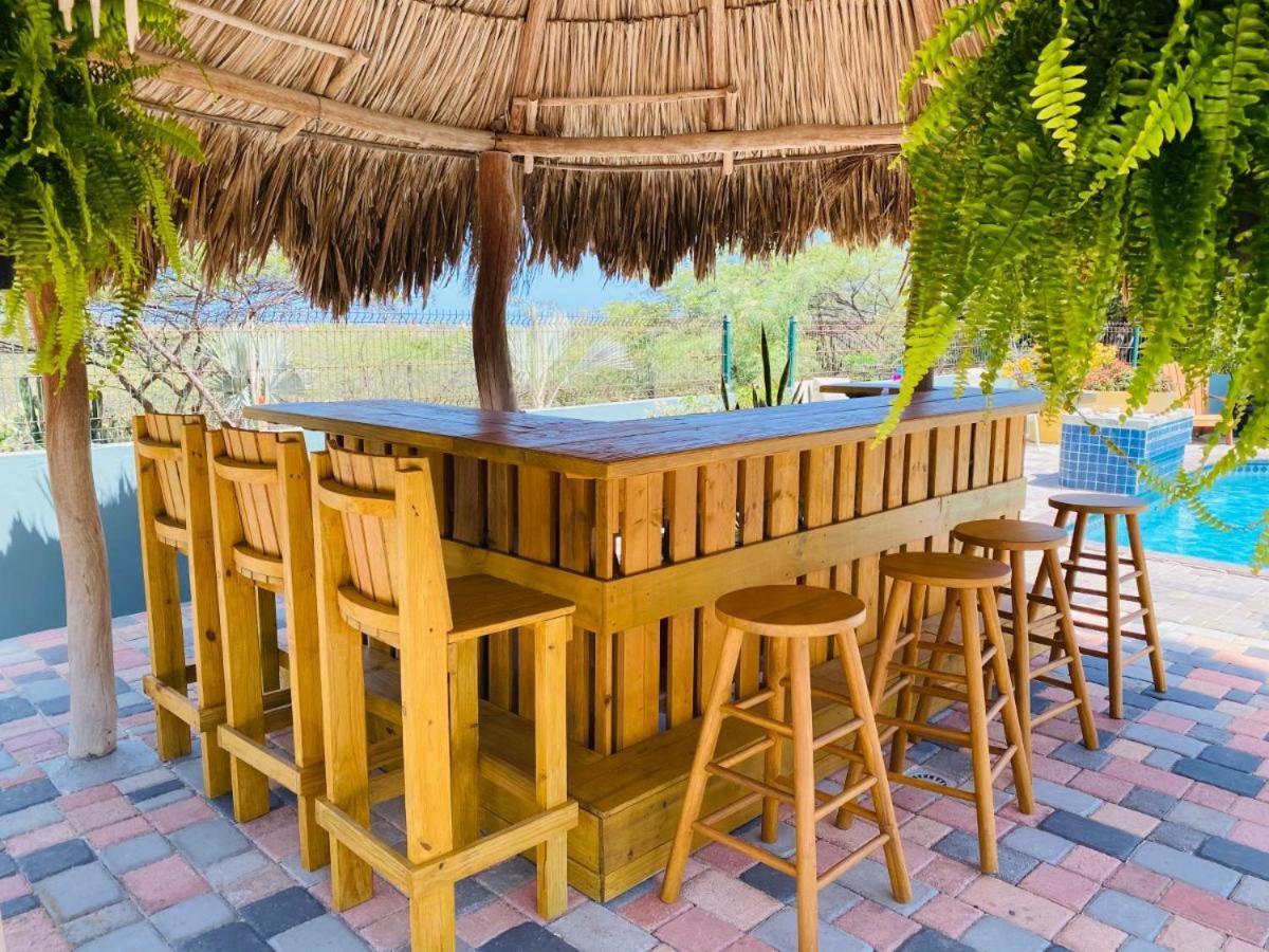 오란제스타트 La Felicidad Aruba 아파트 호텔 외부 사진